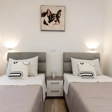 Tomy Apartamento Trogir